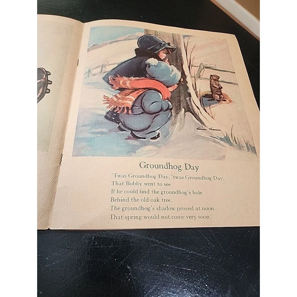 Vintage Nursery Rhymes Samuel Lowe Company Paperback Book 1942